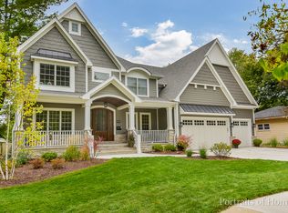 625 S Loomis St, Naperville, IL 60540