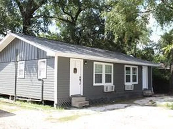 13818 Hershe Street, Houston, TX 77015