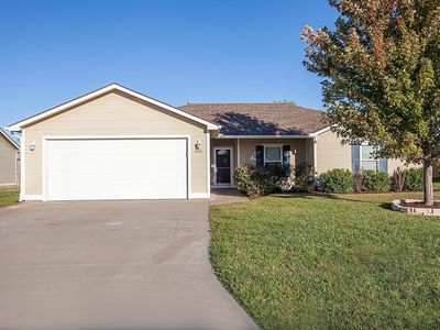 2800 Brookville Dr, Manhattan, KS, 66502