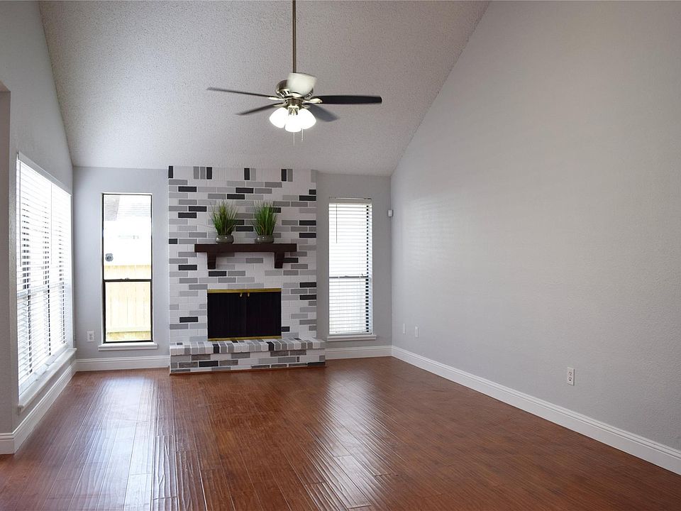 1st image of 2837 Panagard Dr #39
