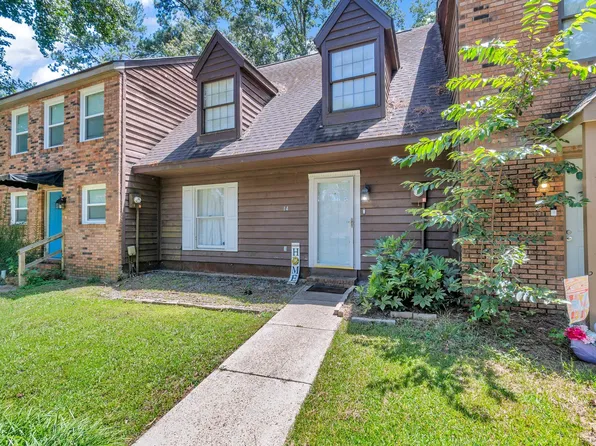 14 Hickory Knl, Hattiesburg, MS 39402
