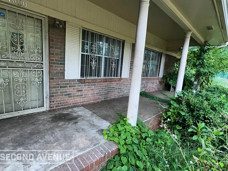 4600 Grasselli Blvd SW — Photo 2