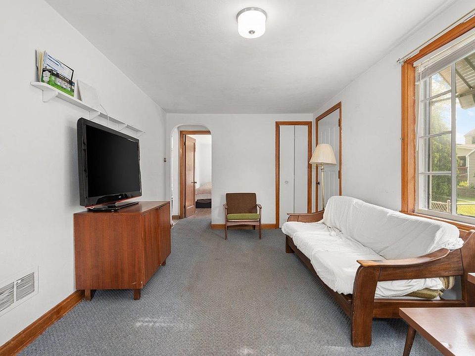 403 Starry Ave, Monona, WI 53716 MLS 1953866 Zillow