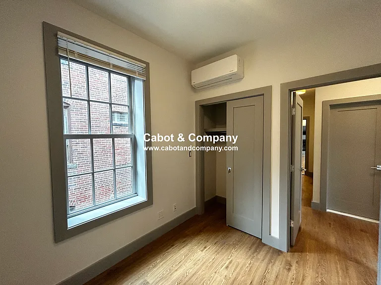 86 Saint Botolph St #10 — Photo 6