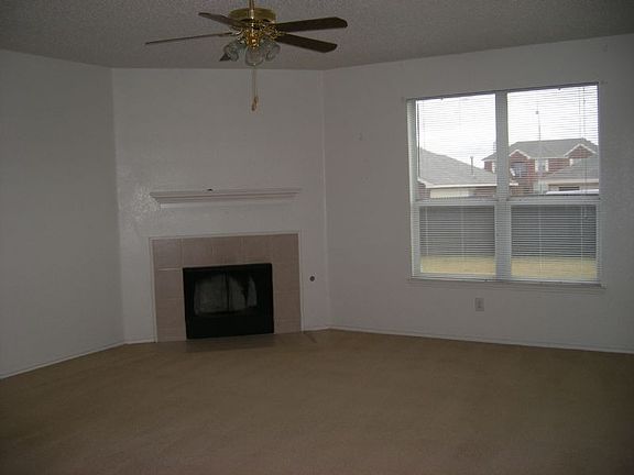 4th image of 10305 Black Forest Ct