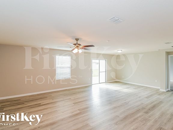 3rd image of 3408 Blue Catfish Dr