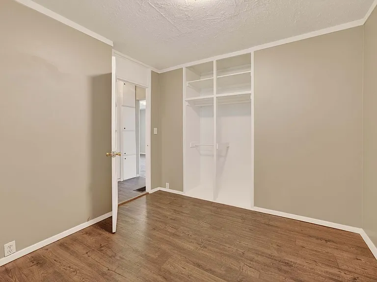 2401 NE Everett St — Photo 19