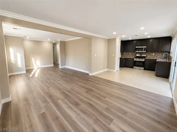 6737 Boston Tea St, Las Vegas, NV 89149