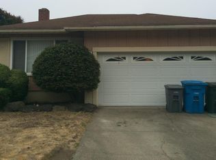 319 Forest Park Ct, Pacifica, CA 94044