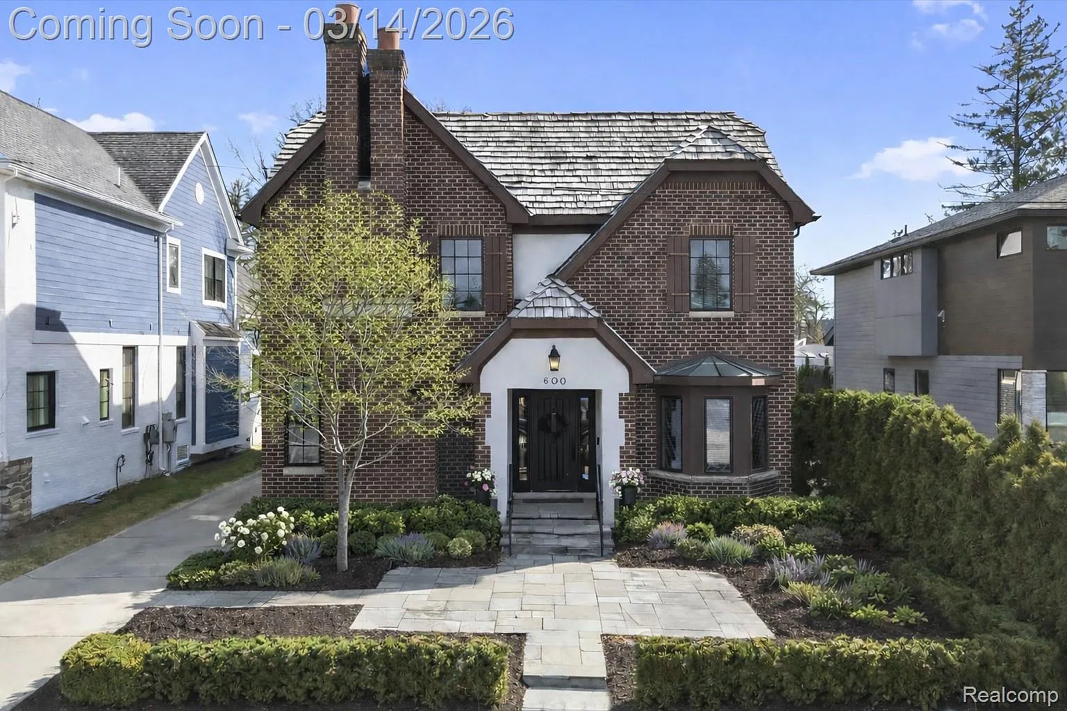 600 Woodland St photo 1