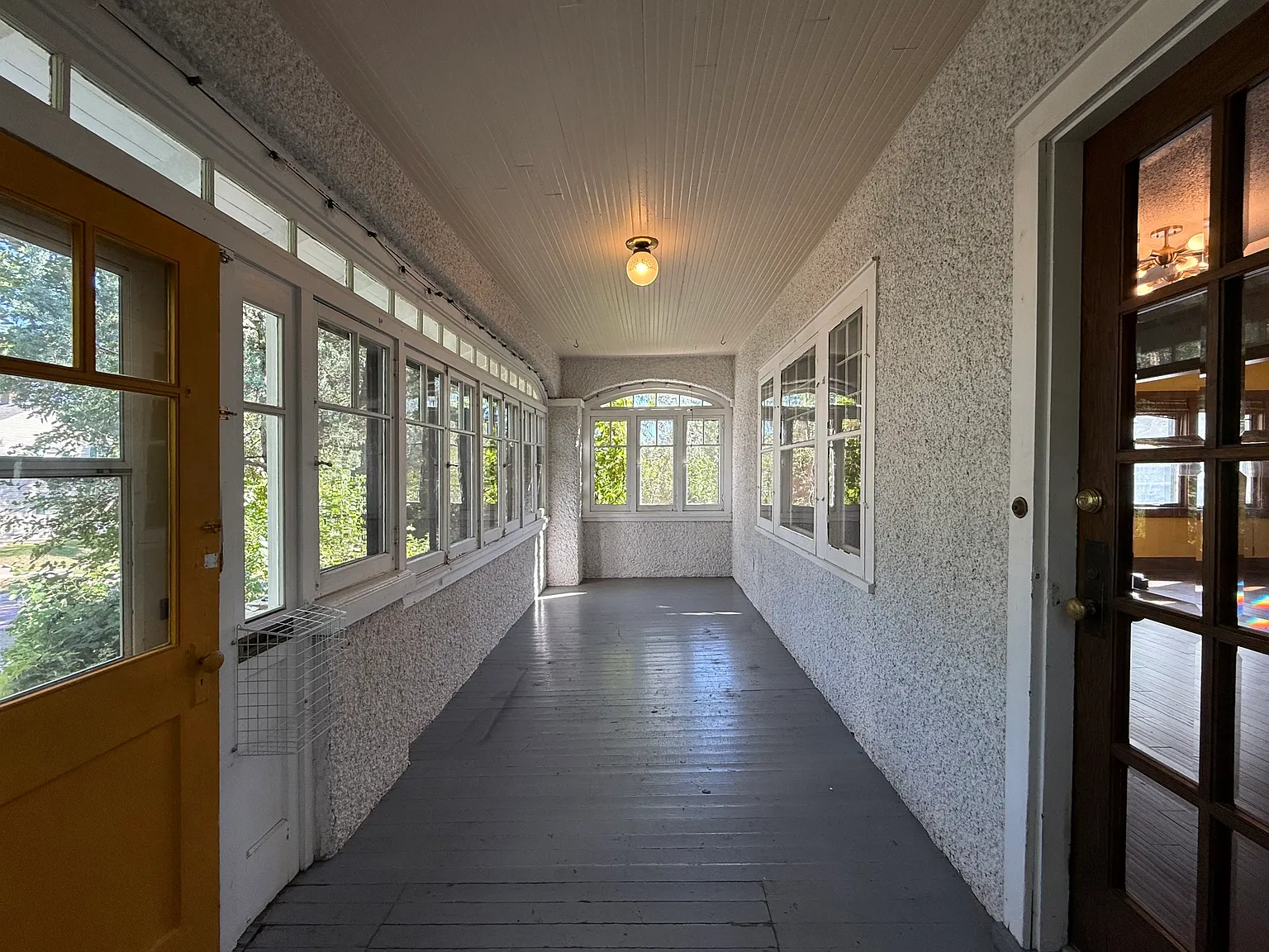 1 bed, 816 sqft, $1,400 — Photo 2