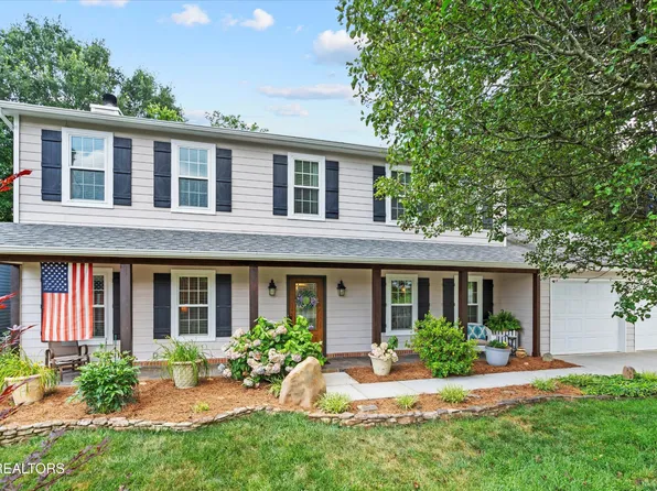 1136 Harbour Shore Dr, Knoxville, TN 37934