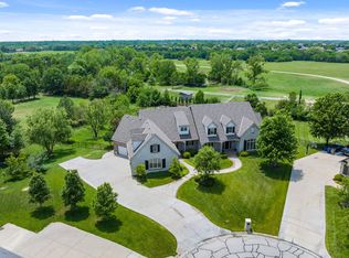 14001 E Castlewood Cir, Wichita, KS 67230