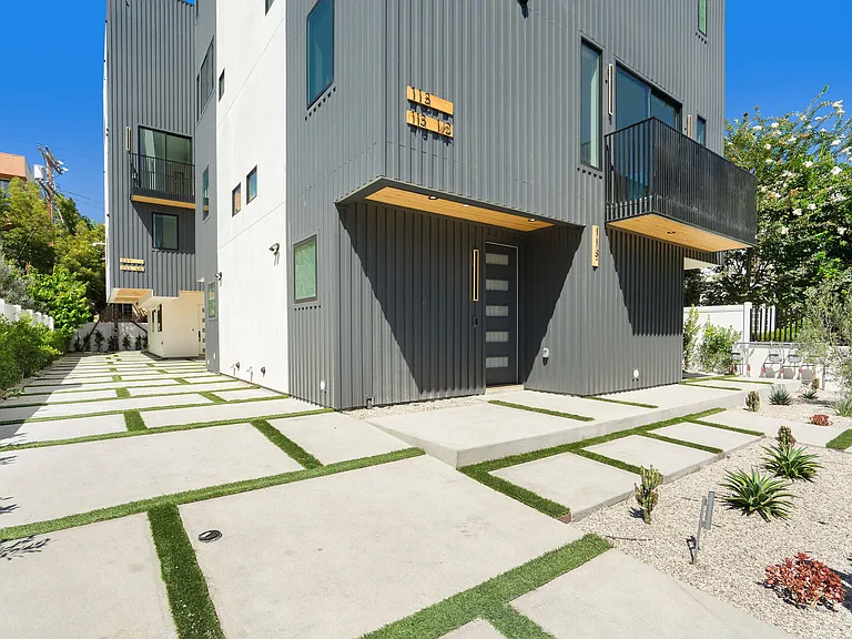 111 N Orlando Ave #1/2 — Photo 36
