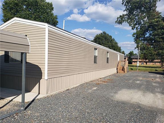 2nd image of 109 Glenwood Dr