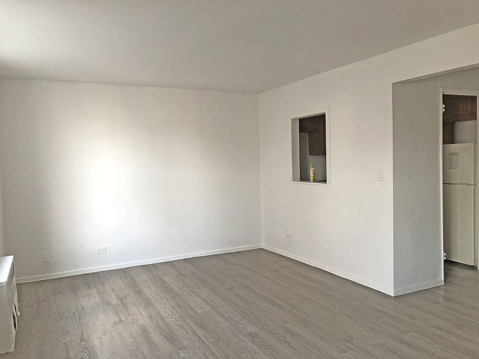 2nd image of 2181 Starling Ave APT 7D