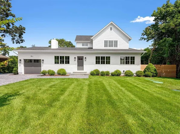 18 Lillian Lane, Southampton, NY 11968