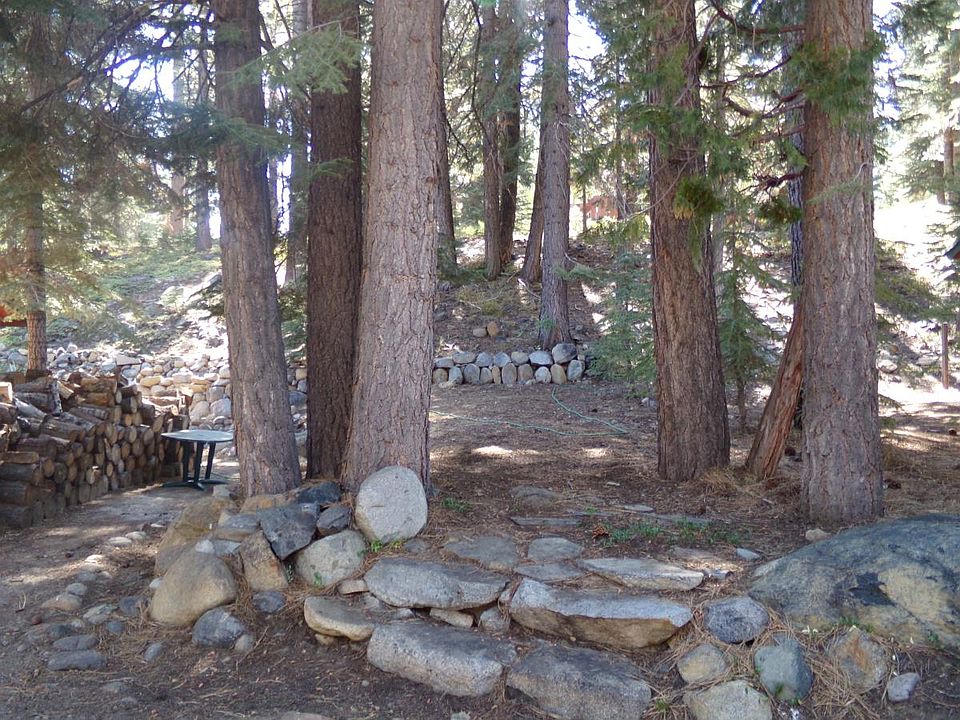 2nd image of 233 Glenmore Way #233