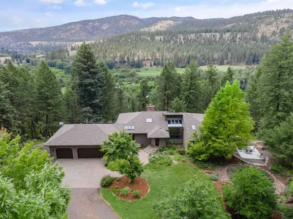 8302 W Rutter Pkwy, Spokane, WA 99208