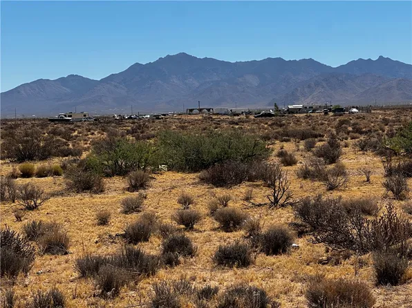13564 N Aladdin Drive, Dolan Springs, AZ 86441