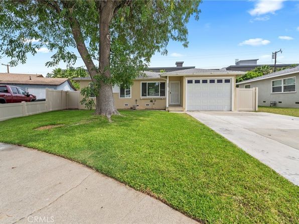 232 Olive Pl