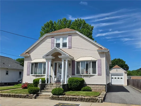 110 Petteys Ave, Providence, RI 02909