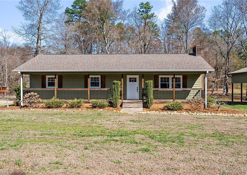 1st image of 200 Winsom Rd