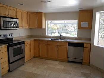 1st image of 1472 Summit Dr