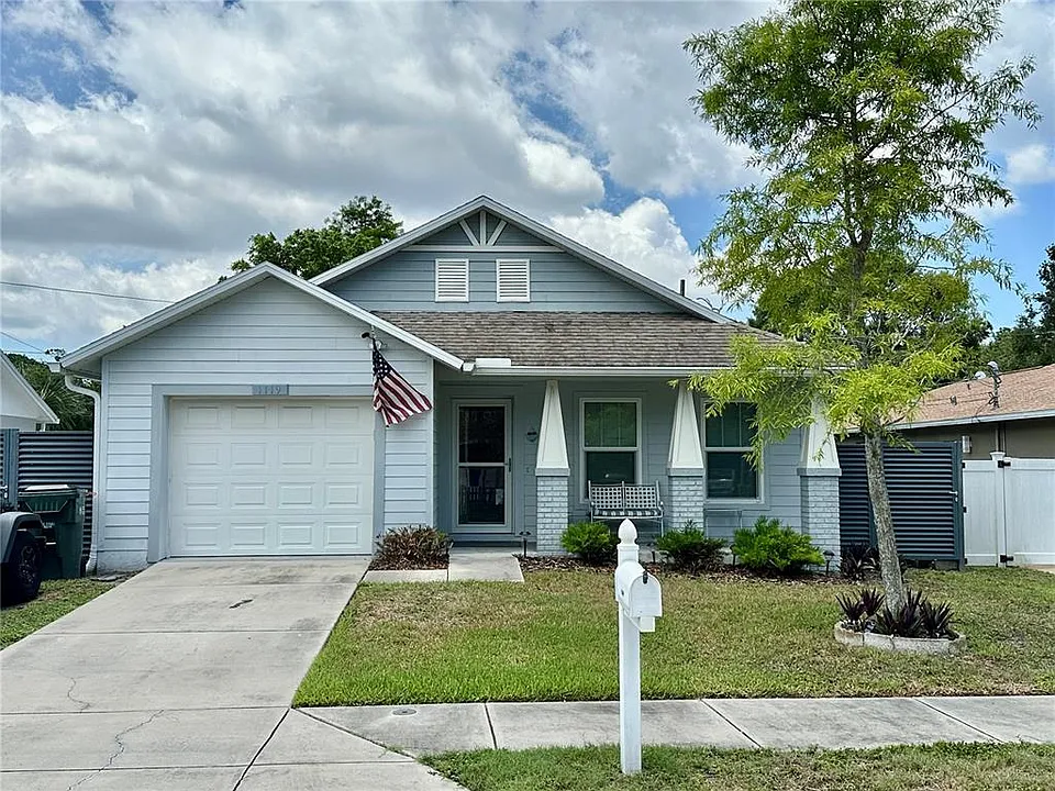 1119 Beverly Ave
