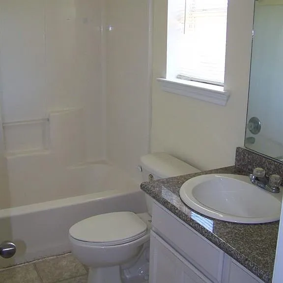 317 Cherry St — Photo 14