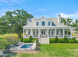 1221 E Beach Blvd, Pass Christian, MS 39571