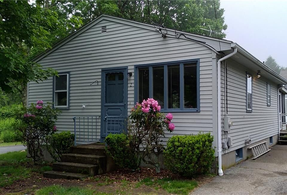 1st image of 2 Marten Ave