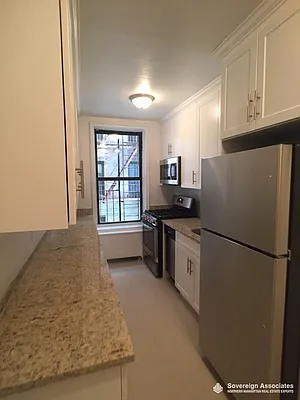 Rented by Sovereign Associates | media 7