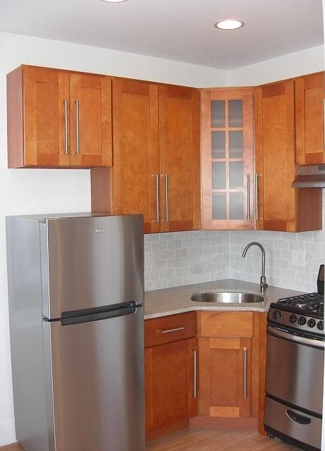 1st image of 2713 W Girard Ave #3R