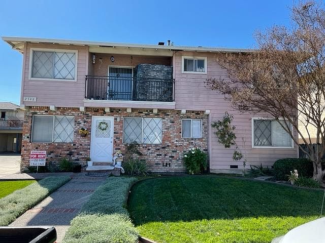 1st image of 2348 Karen Dr #5