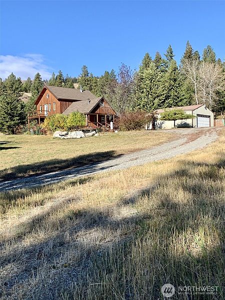2nd image of 35 Low Ridge Road