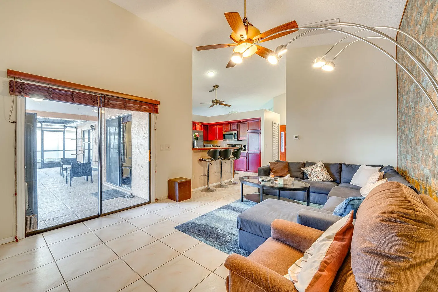 3 bed, 3.0 bath, 2174 sqft, $8,451 — Photo 3