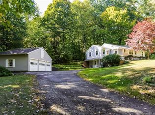 105 Winchester Rd, New Hartford, CT 06057