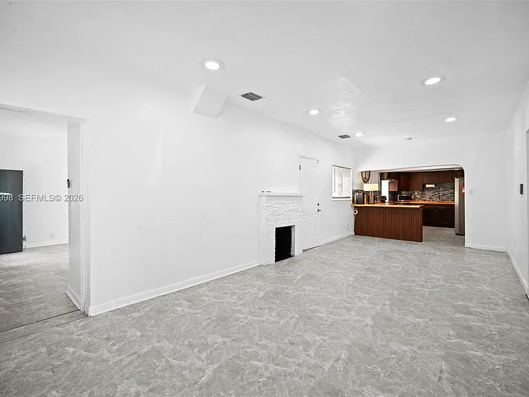 1199 NW 121st St — Photo 3