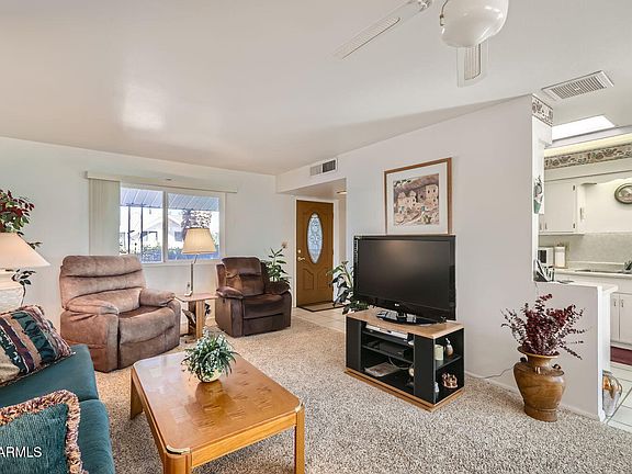 5th image of 10637 W Crosby Drive