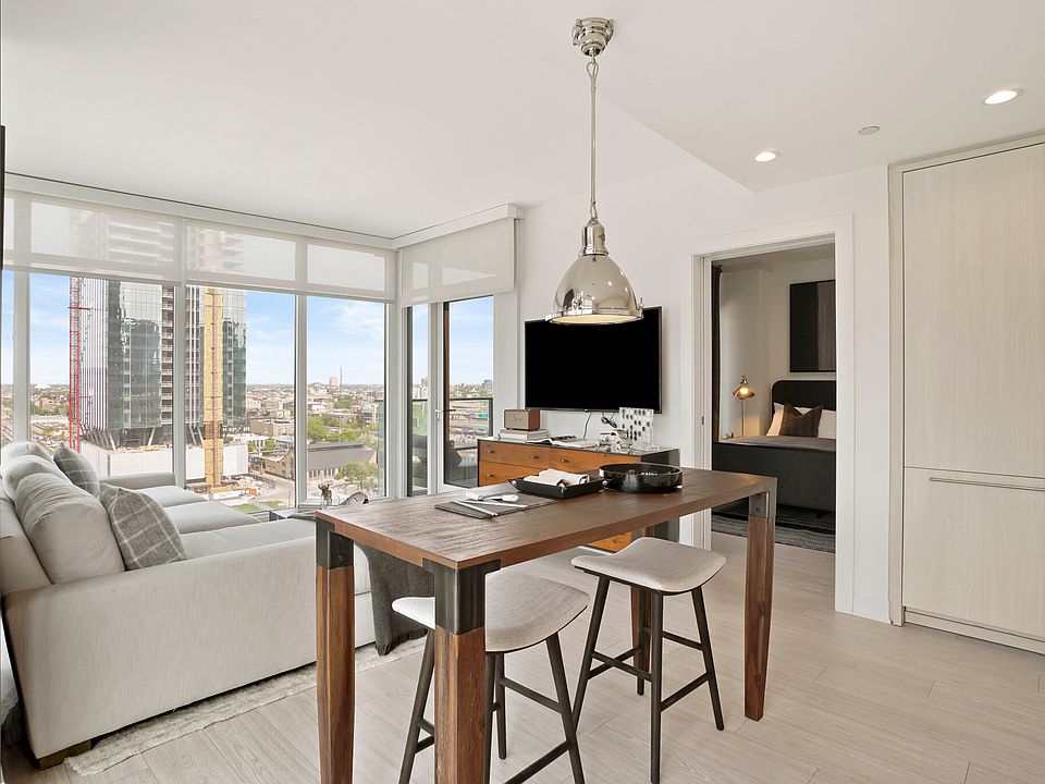 1st image of 354 N Union Ave #3/2