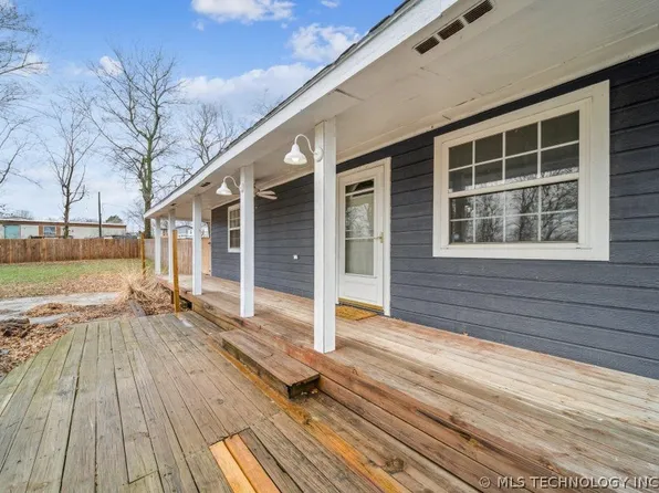 396 Cherokee St, Bluejacket, OK 74333