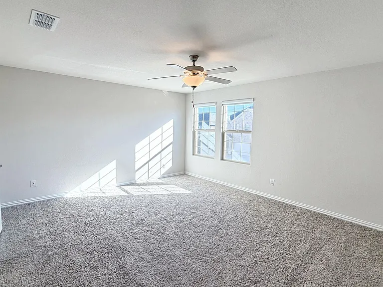 2653 Acadia Dr — Photo 23