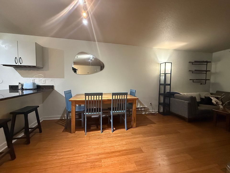 1st image of 840 NE 125th St APT 205