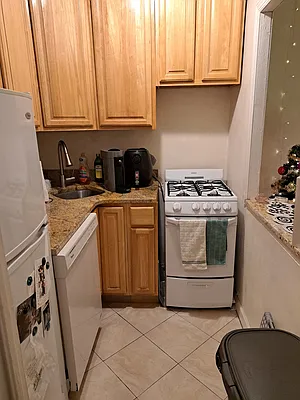 Rented by Noble Realty | media 2