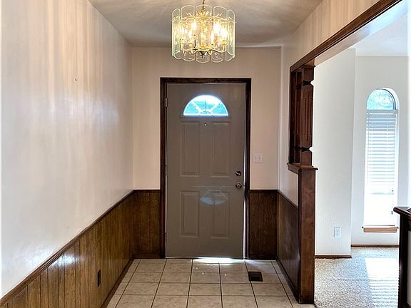 3rd image of 2724 Bob White Ln