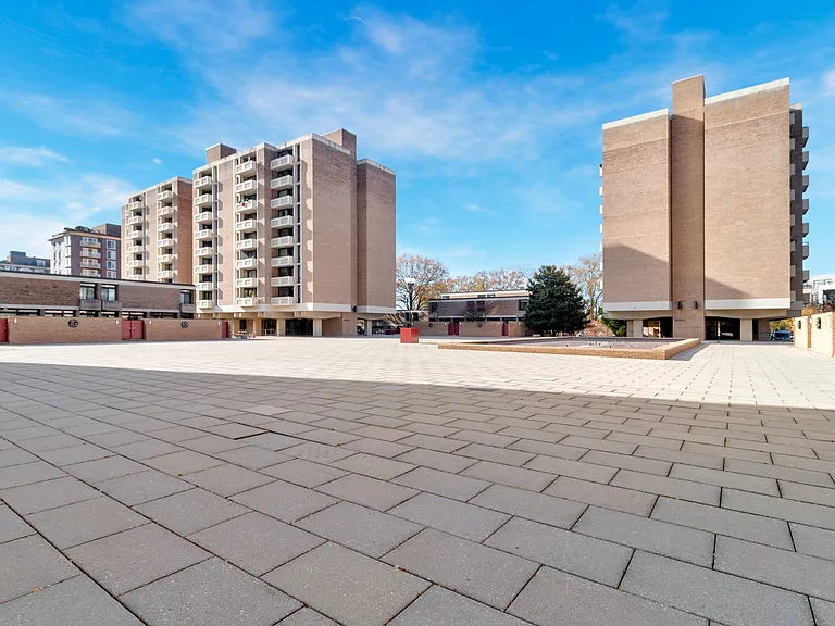 490 M St SW #W-204 — Photo 29
