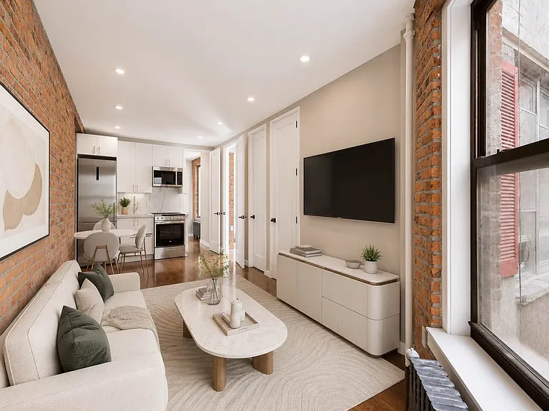 508 E 12th St #2D — Photo 2