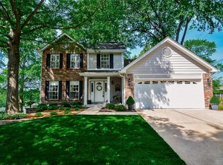 2876 Tall Oak Dr, Saint Louis, MO