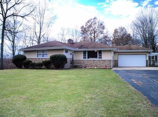 8980 Woodland Dr, Youngstown, OH 44514